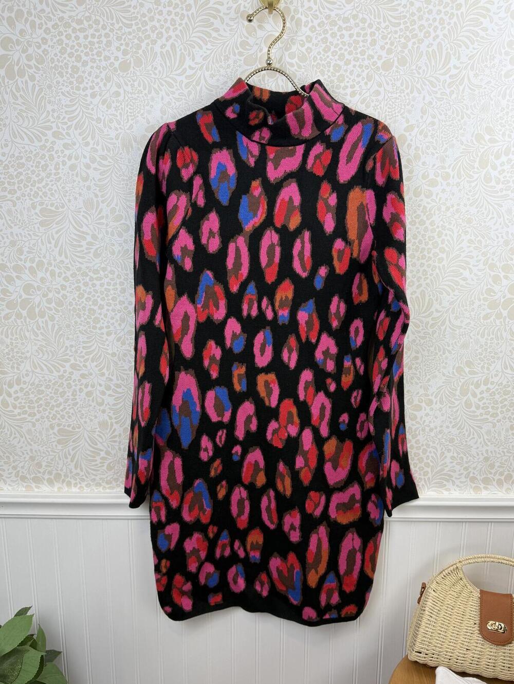 FARM Rio Pink Iridescent Leopards Sweater Mini Dress - Size - Medium - Picture 9 of 9